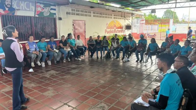 COJEDES | Inces capacita técnicamente a promotores de la Micro Misión Mamá Rosa