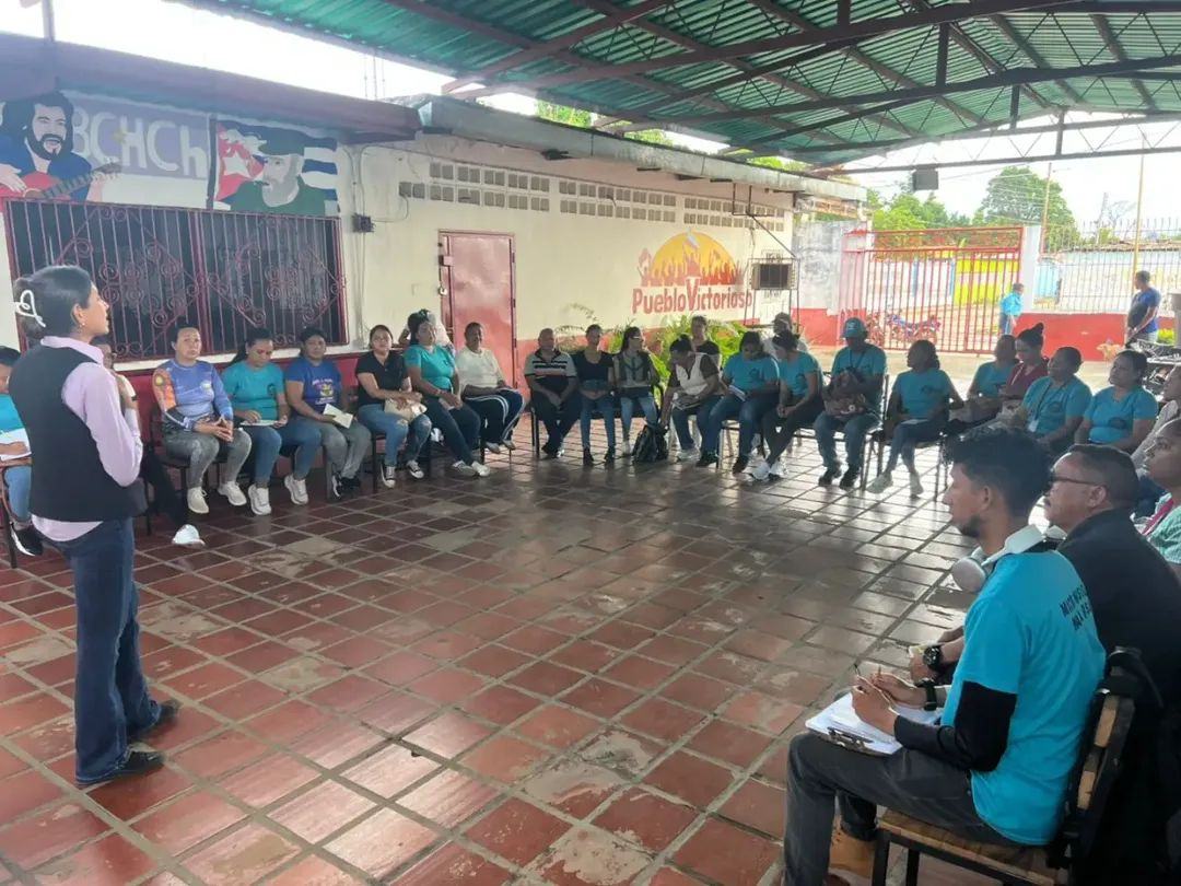 COJEDES | Inces capacita técnicamente a promotores de la Micro Misión Mamá Rosa