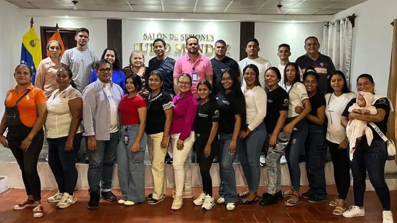 COJEDES | Inces forma al personal de la Cámara Municipal en Etiqueta y Protocolo