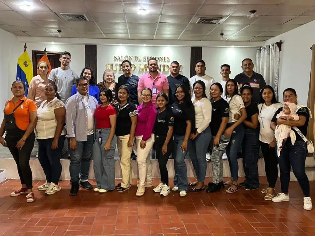COJEDES | Inces forma al personal de la Cámara Municipal en Etiqueta y Protocolo