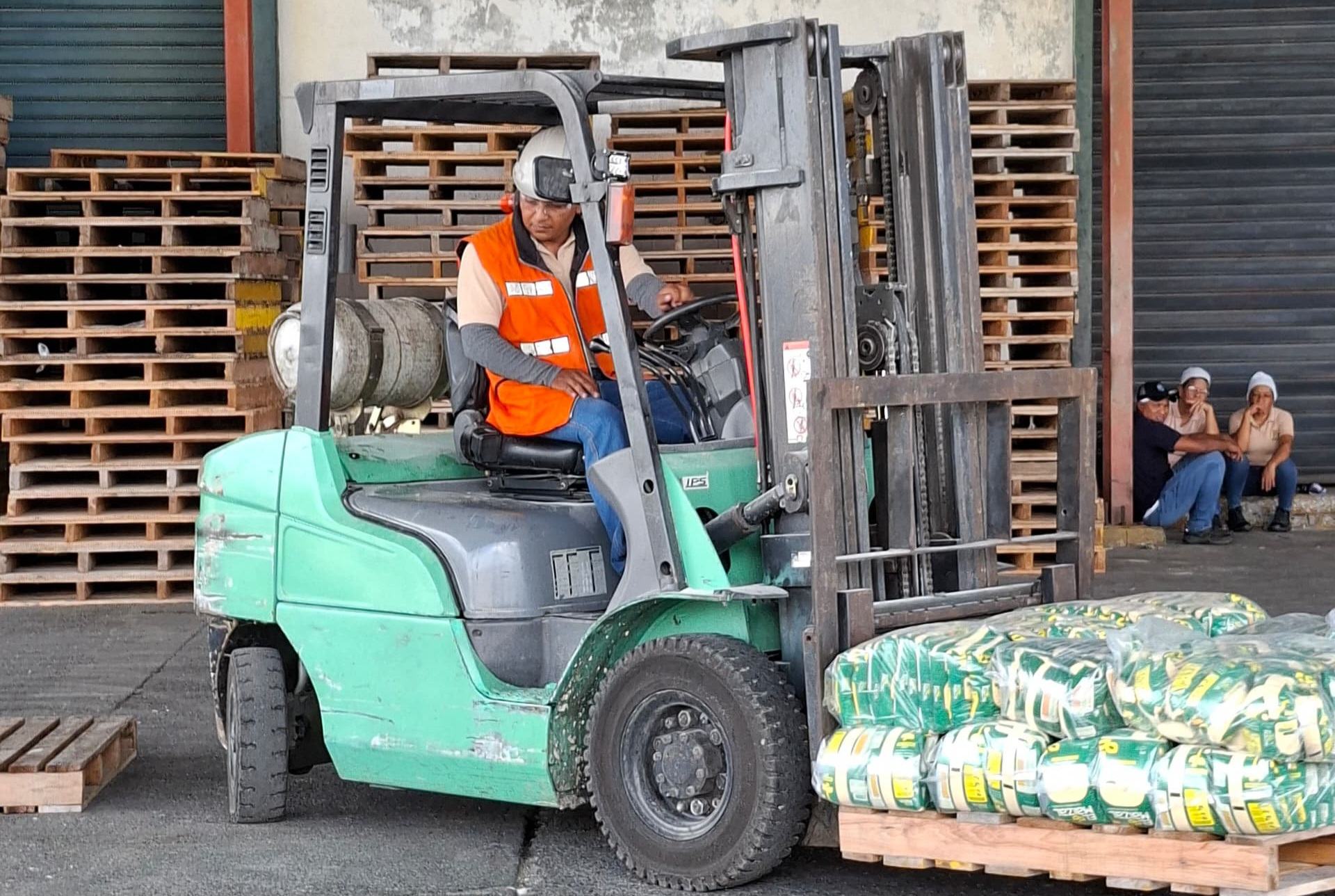 PORTUGUESA | Inces certificó a más de 25 trabajadores como operadores de montacarga