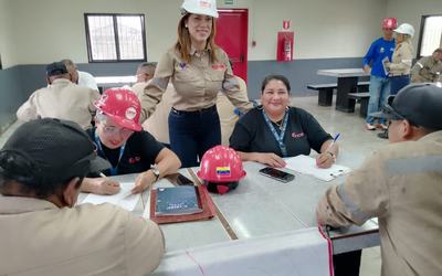 BOLÍVAR | Inces certificó saberes técnicos a trabajadores de Copal en Ciudad Guayana