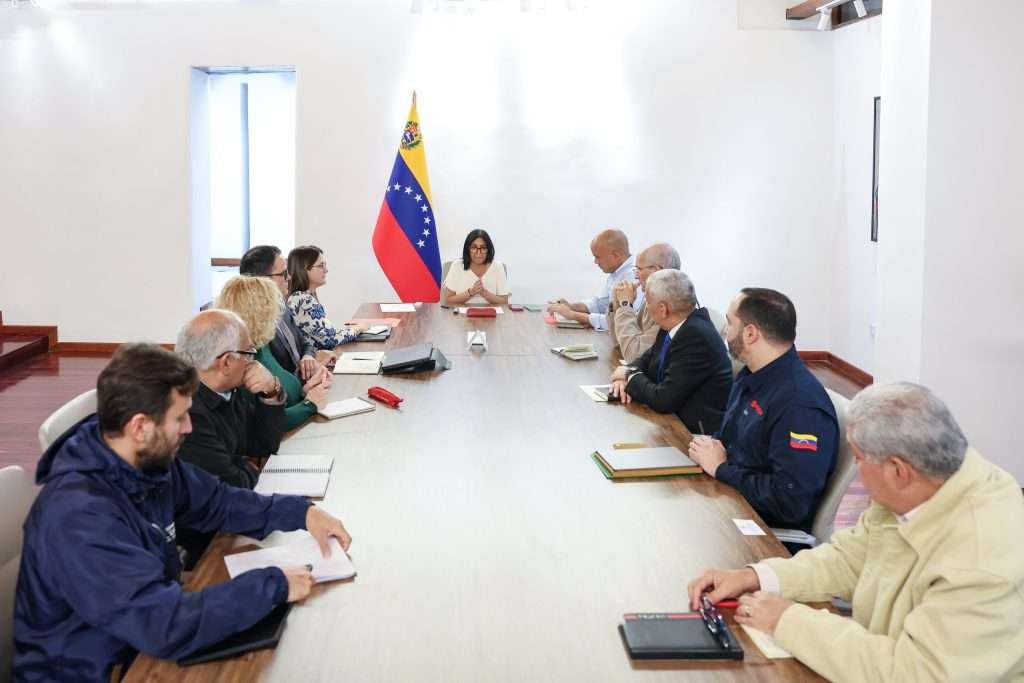 Presidenta (E) anuncia programa de formación para trabajadores de la construcción