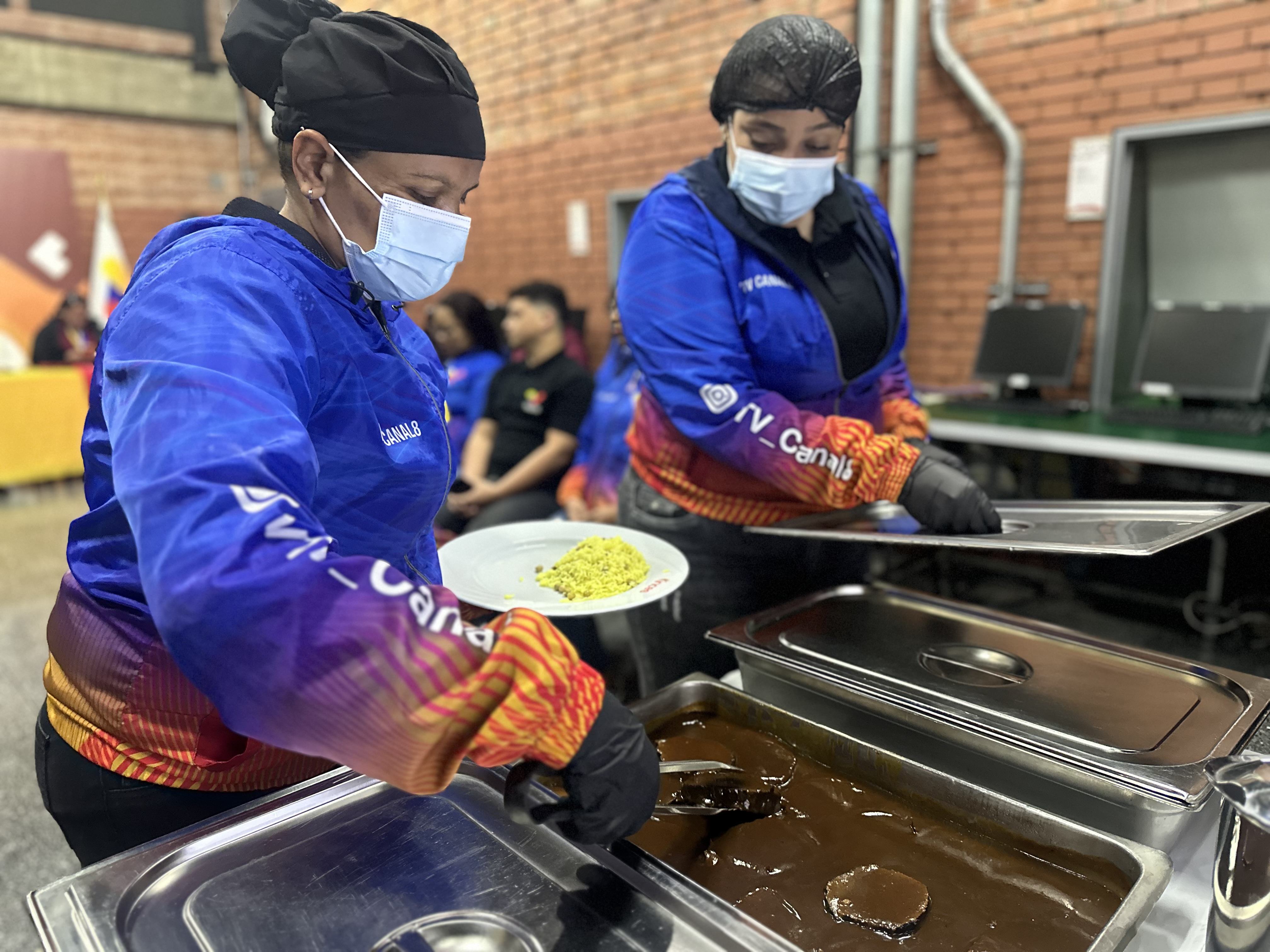 MIRANDA | Inces certificó a 42 trabajadores del área culinaria de Venezolana de Televisión