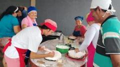 BARINAS  |  Habitantes de la comunidad de Rosa Inés se capacitan en el área de pastelería y repostería