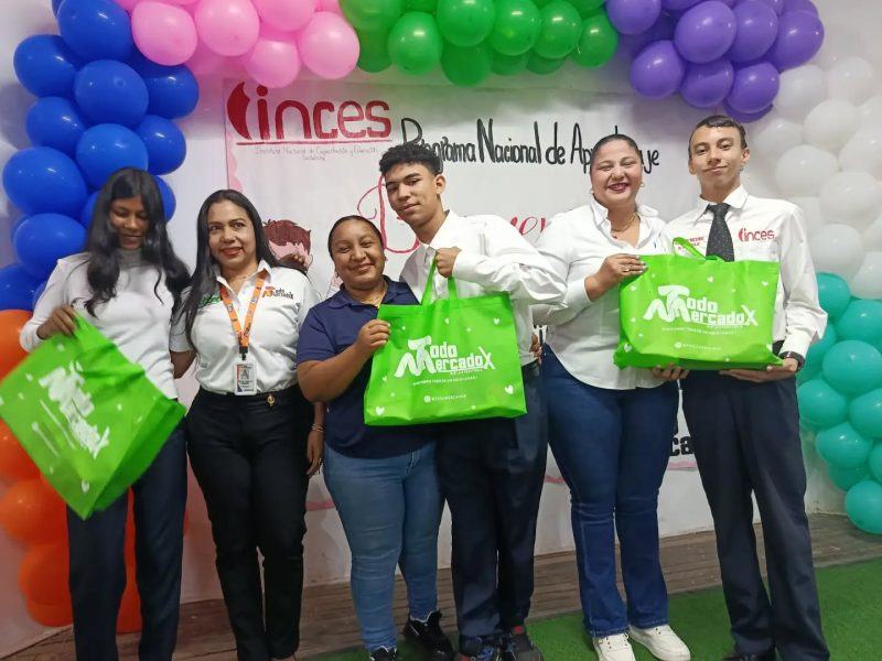APURE | El Programa Nacional de Aprendizaje realizó cierre y apertura de la Ocupación Vendedor
