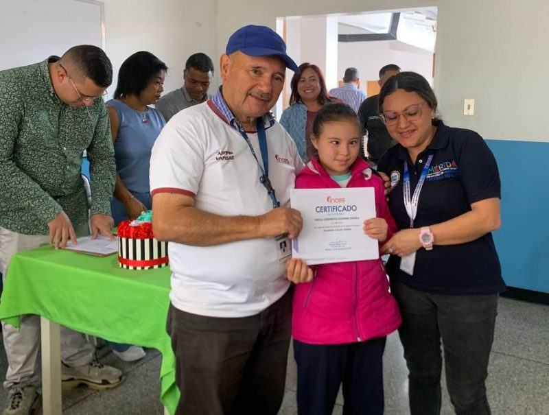 MÉRIDA | Estudiantes de escuela especial egresaron del Inces en Seguridad y Salud Labora - inline