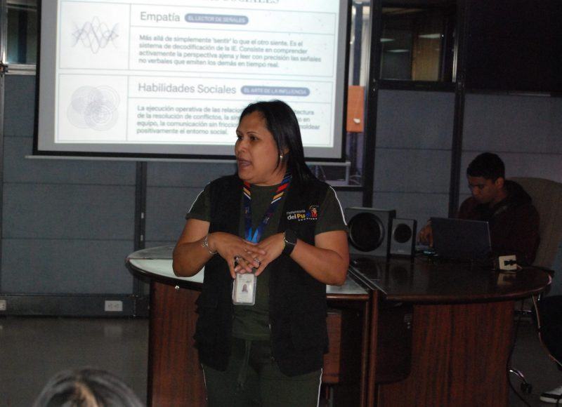 Inces aporta a sus trabajadores herramientas para un mejor convivir laboral - inline