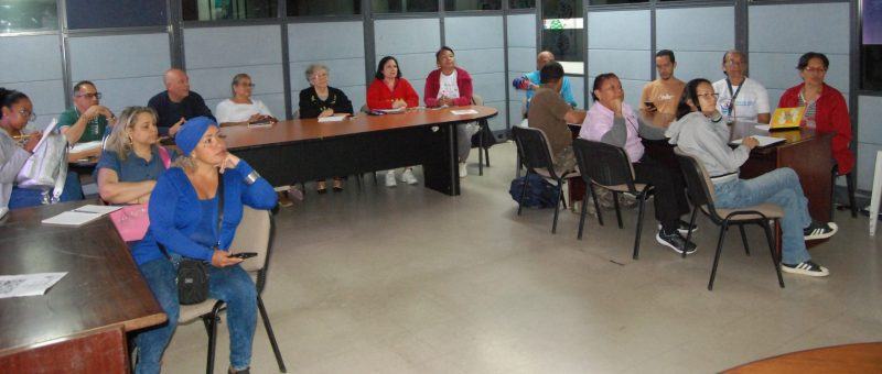 Inces dictó taller de Ética en Canales Digitales a emprendedores