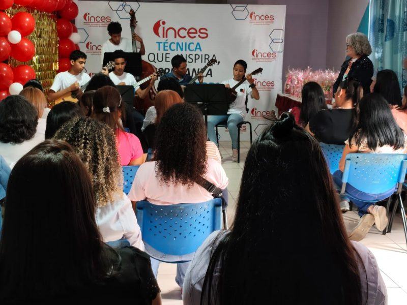 YARACUY | Inces rinde homenaje a las madres con emotivo encuentro cultural - inline