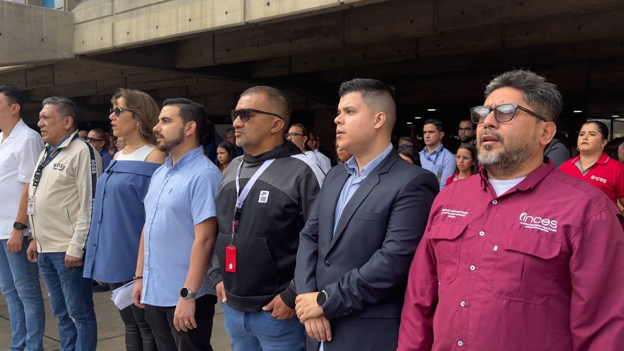 Inces conmemora 61 años del PNA en su acto cívico - inline