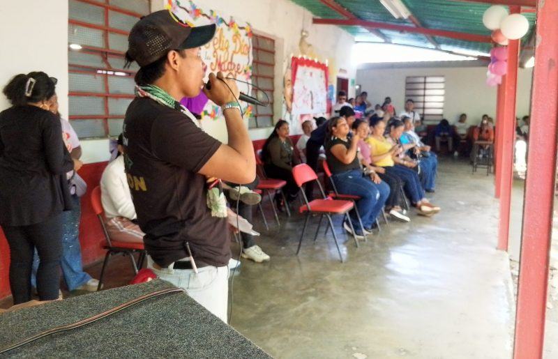 AMAZONAS | Bachillerato Productivo rindió emotivo homenaje a las madres en su día - inline