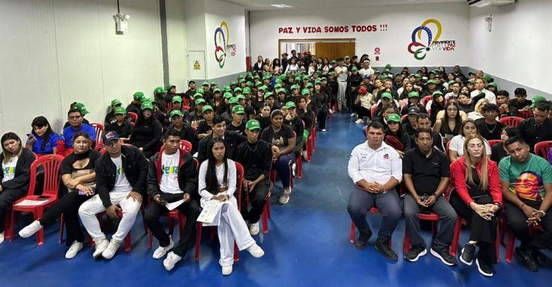 ZULIA | La juventud marabina es acreditada por el Inces - inline