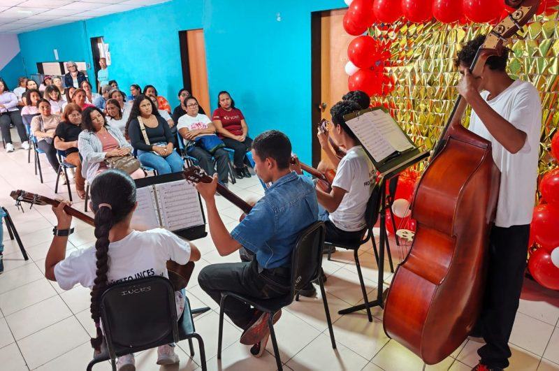 YARACUY | Inces rinde homenaje a las madres con emotivo encuentro cultural