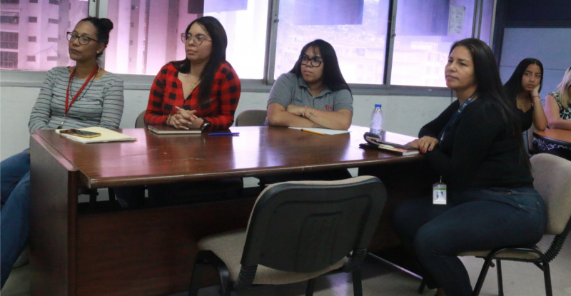 Trabajadores del Inces reciben herramientas para su motivación emocional - inline