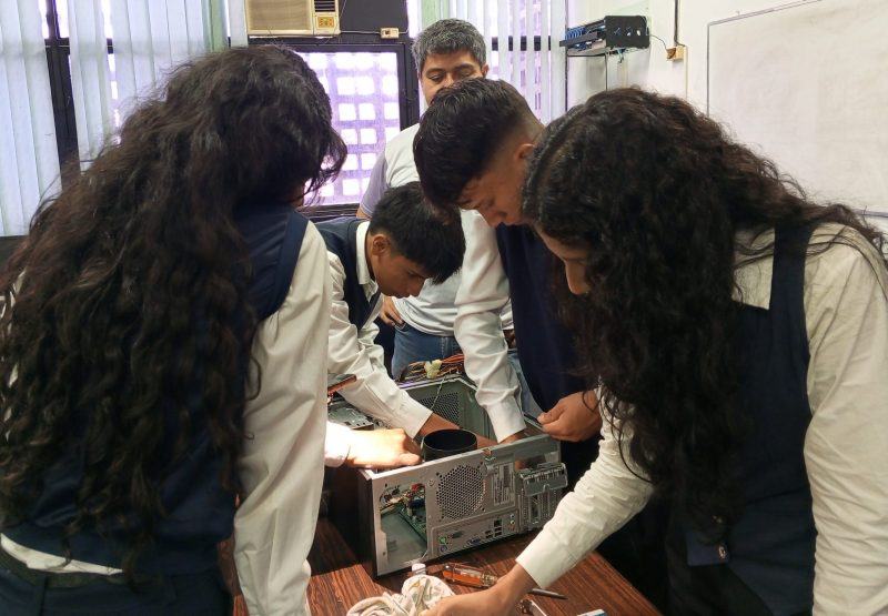 BARINAS | Aprendices del Inces fortalecen habilidades técnicas en arquitectura del computador - inline
