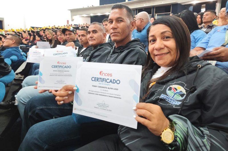 YARACUY | Inces otorgó certificaciones a trabajadores de Corpoelec y de la Empresa Minerales - inline