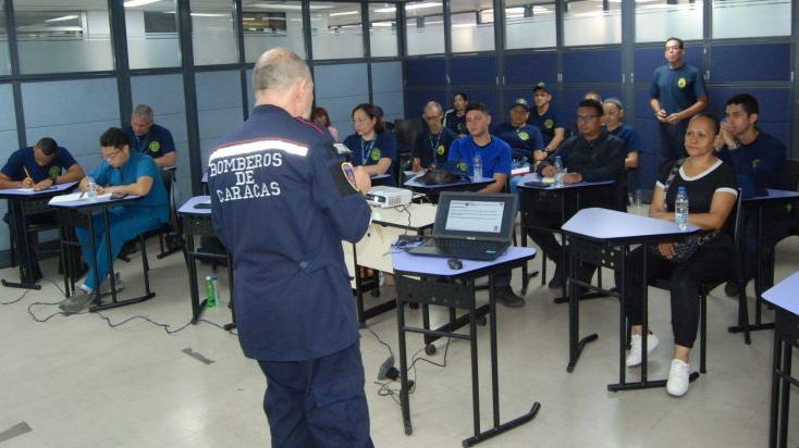 36 Brigadistas Inces fueron formados en Técnica de Rescate: Sistema de Transporte Vertical