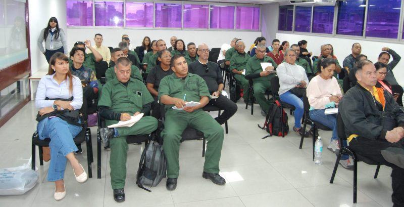 Inces aclaró dudas legales y fiscales a emprendedores - inline